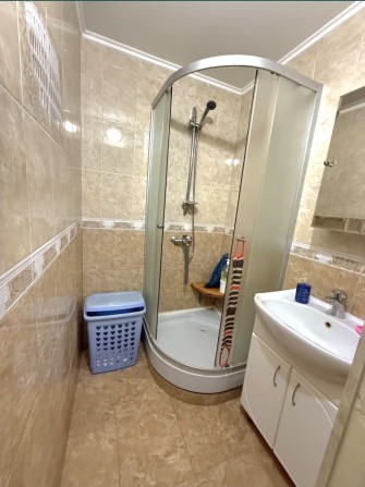 Продам 3-х комнатную квартиру на ул.Космонавтов/ Баштанский рынок - фото 1