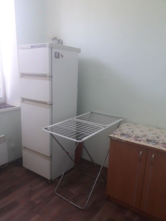 Продам квартиру на Полтавской в доме где авто 2000 - фото 1