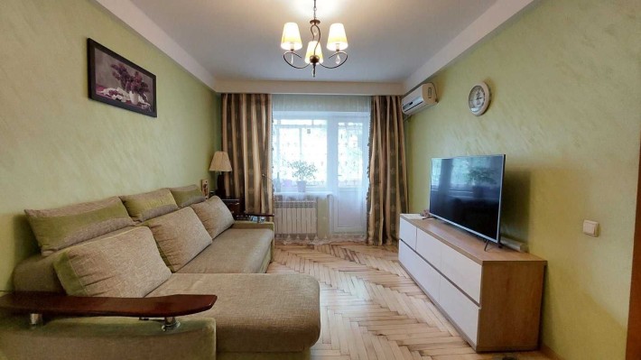 *3х кімн.квартира з гарною енергетикою, з ремонтом, по вул.Перемоги - фото 1