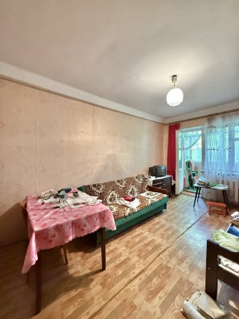 Продам уютную однокомнатную квартиру с балкончиком. - фото 1