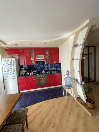 Продам 3х комнатную на Метростроителей - фото 1