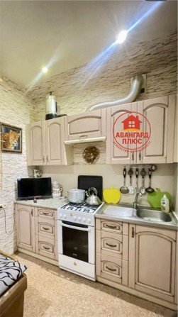 Продам  2 х ком квартиру Вознесеновский р-н , ул . 12 Апреля. - фото 1