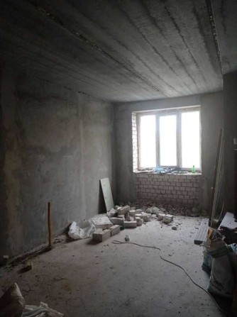 Срочно продам 1 комнатную квартиру в сданном новострое на ХТЗ - фото 1