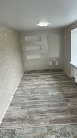 Продам уютную 2-х комнатную студию 1/5 - фото 1