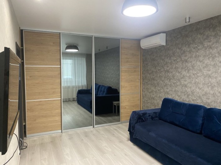 Продам СВОЮ 1 комнатную каартиру, ЖК Металлист, удица Плехановская - фото 1
