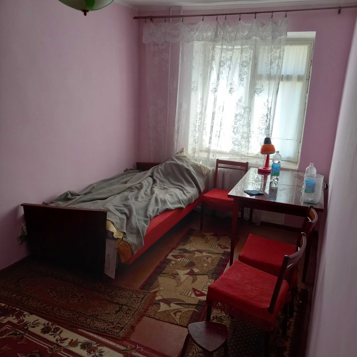 Продаю 2 кімнатну квартиру на вул. Фрунзе та пр. Центральний - фото 1