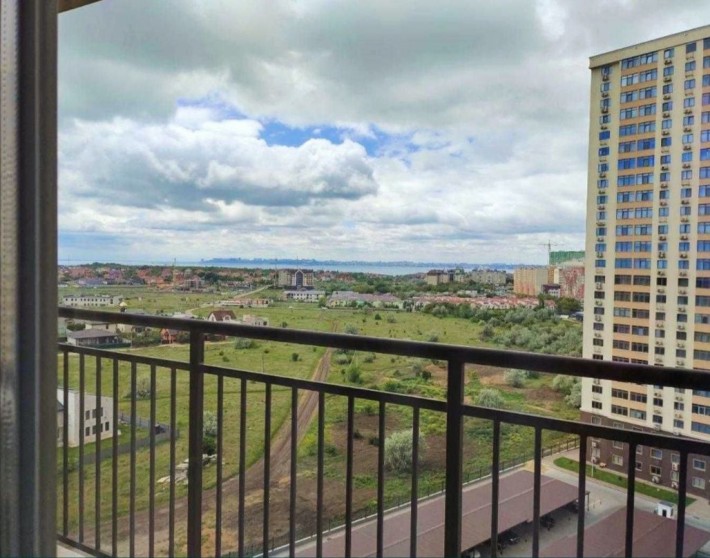 ТЕРМІНОВО!!!Продаж 1 кім 40 кв.м на Ак. Сахарова ВИД НА МОРЕ - фото 1