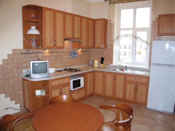 Продаю 2-кім. кв-ру у центрі м. Львів - фото 1