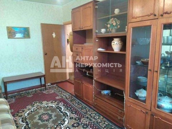 Продам 2 кімн. квартиру - фото 1