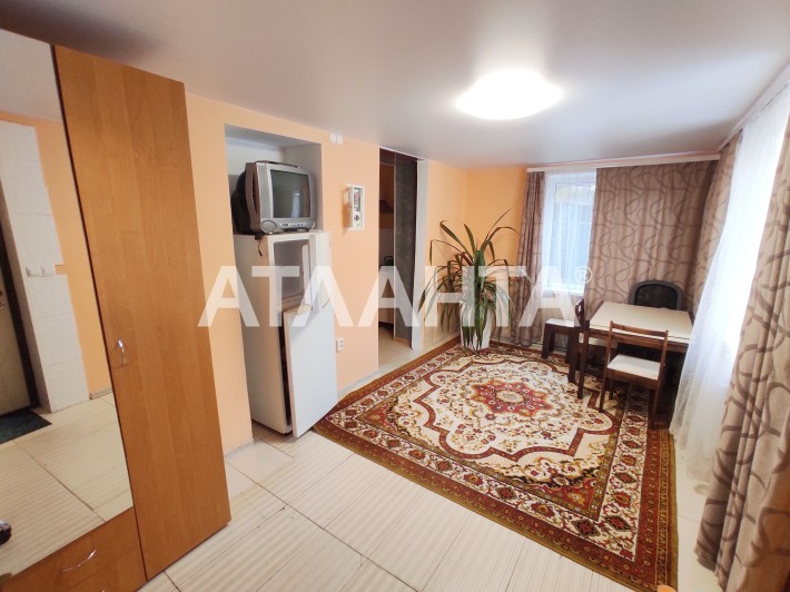Продам. 3-комнатная квартира на Молдаванке: капремонт, мебель, гараж - фото 1
