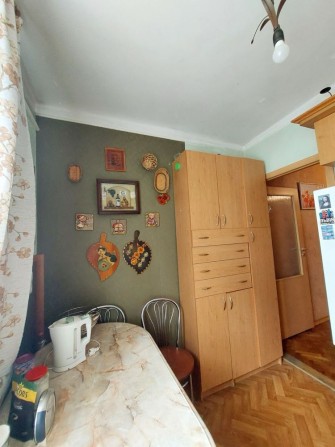 Пролаж 2х кімн квартири в елітному районі вул.Художня - фото 1