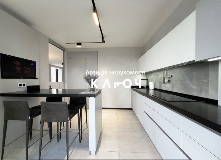 Продаж 3к квартири 125м2 з сучасним ремонтом в новобудові! - фото 1