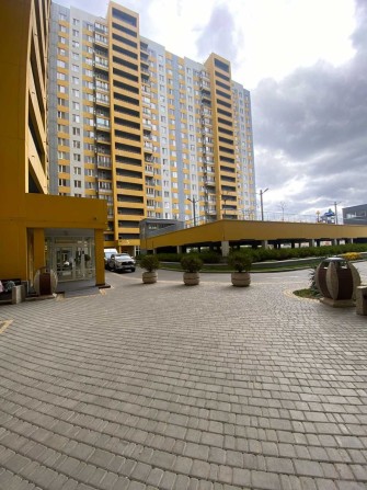 3-х комн. просторная  квартира на в сданном  ЖК Михайловский городок - фото 1