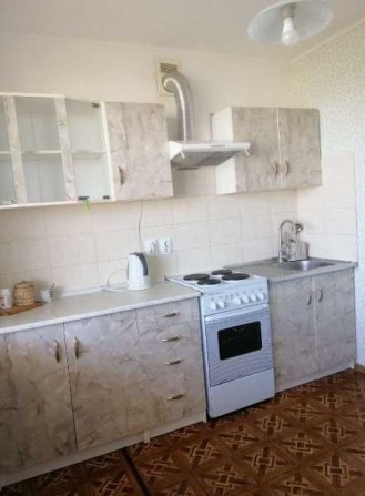 Продам 2 комн кв 74 м2 двухбалконка Роганская метр Индустриальная OA - фото 1