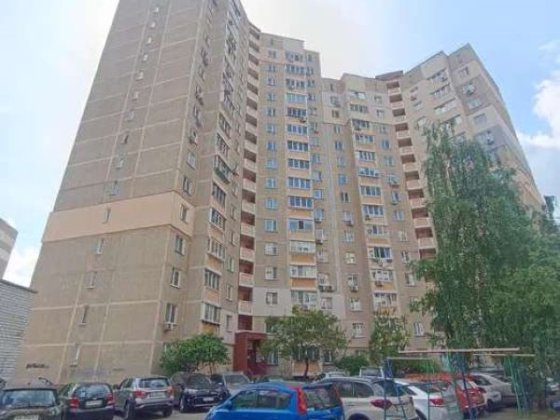 продаж 3-к квартири вул. Василя Порика 7б Киев