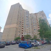 продаж 3-к квартири вул. Василя Порика 7б Київ