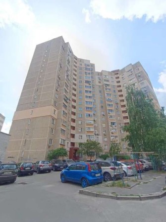 продаж 3-к квартири вул. Василя Порика 7б - фото 1