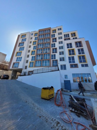 Продаж 2к Очеретяна  5/7ц новобуд зданий 61м 75тис - фото 1