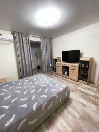 Продаж 1-кім. квартири 47м. новобудова, рн Північний, відмінний ремонт - фото 1