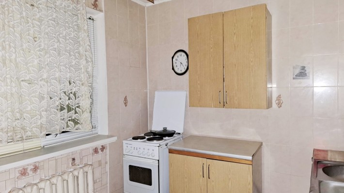 Продаж 3-х кімнатної квартири з ремонтом вул. Ахматової, 14б Київ, Лівий берег, метро Позняки - фото 1