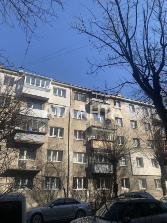 Продається двокімнатна квартира без ремонту! - фото 1