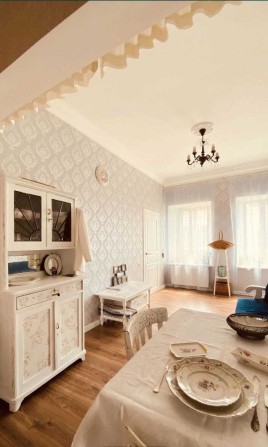 ул. Нежинская. Торговая. Уютная квартира с авторским ремонтом. - фото 1