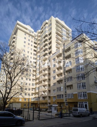 Продам 2-комнатную квартиру 81м2 Начат Ремонт ЖК Солнечный Фонтан - фото 1