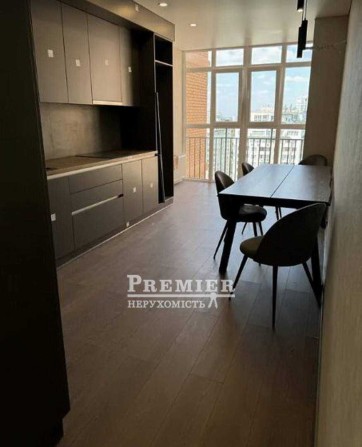 3 комнатная квартира 85 м2 с Ремонтом ЖК Дмитриевский - фото 1