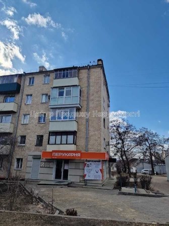 Продам 2-к квартиру, 2-й поверх  в районі  Одеської - фото 1
