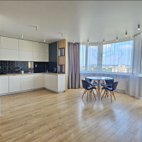 НЕЙМОВІРНА 2кім.кв з ПАНОРАМНИМ видом на місто Черкаси