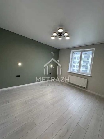 Продам просторную квартиру 52м2 ! Двухсторонняя! ЖК Сказка (21217) - фото 1