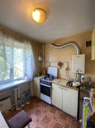 Продам двокімнатну квартиру Космонавтів можна Сертифікат - фото 1