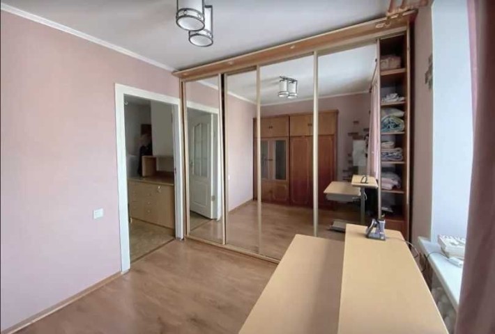 Продаю 3 кімнатну квартиру, Соляні біля Магелану 7/9 - фото 1