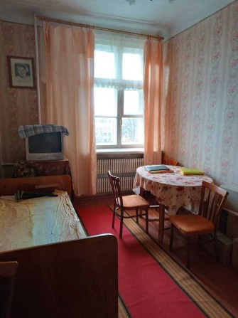 Продам 2 к. квартиру Сталинка Станкостроительная д.5 - фото 1