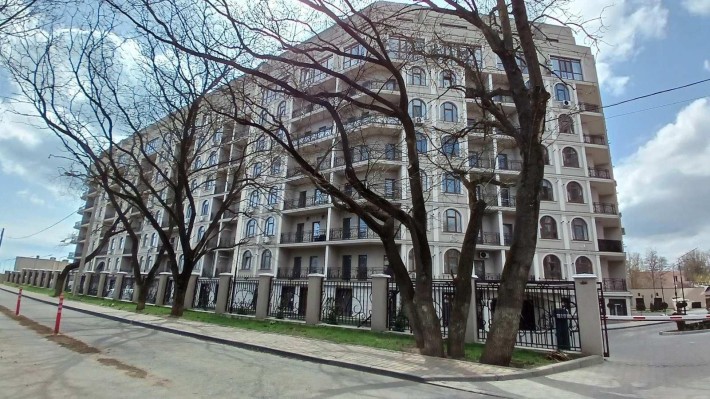 Продаж видовая квартира ЖК Авиньон. Дача Ковалевского. (681-927) - фото 1