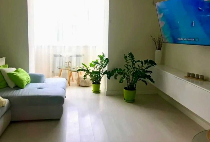 Продам 2 к. квартиру Салтовское шоссе с евроремонтом - фото 1