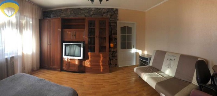 Продам 2 кім-ну квартиру в найкращому районі Добровольського/Бочарова - фото 1