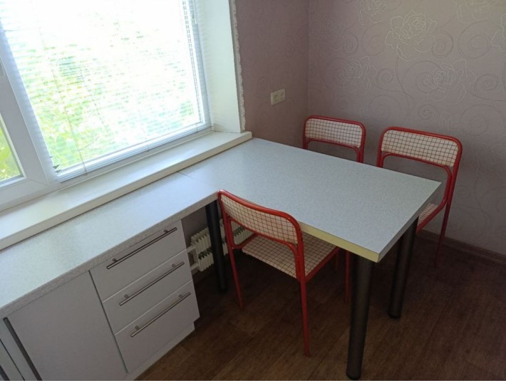 Продам 2 комн кв с мебелью и техникой .м. Барабашова , ТРК Украина - фото 1