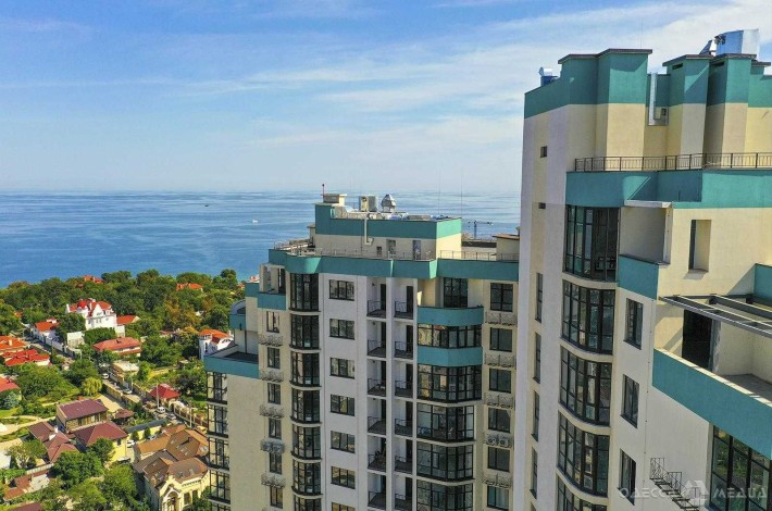 Продам! 2-х комнатную квартиру в ЖК АКВАМАРИН. С видом на МОРЕ. - фото 1