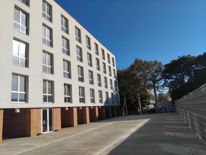 Продам СВОЮ квартиру ЖК Золотые столбы Н. Боровского 1/18 - фото 1