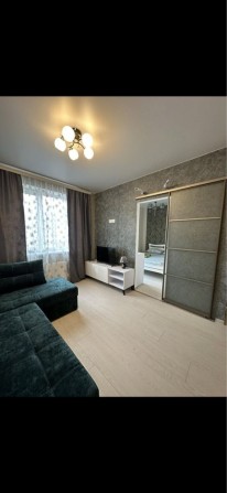 В продаже 1 - ком. Квартира с ремонтом на ул. Сахарова - фото 1