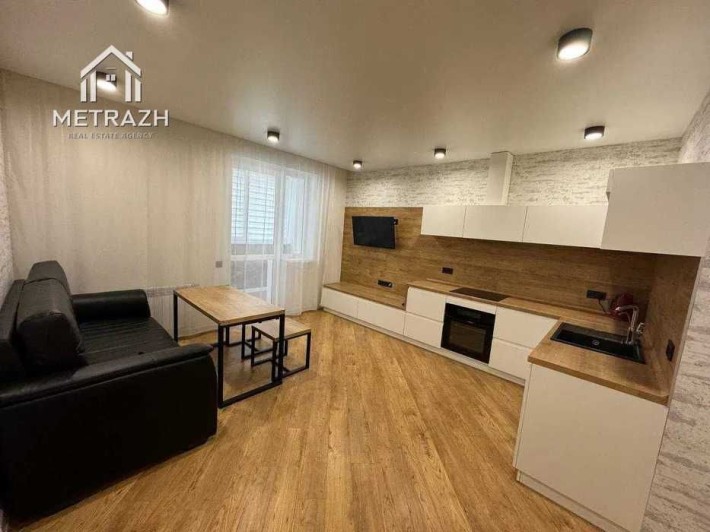 Продам квартиру 53м2 с ремонтом в ЖК Рогатинский, Центр! - фото 1