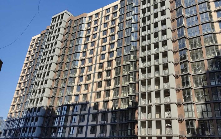 Продажа 1ком., квартиры в центре на Прохоровской - фото 1