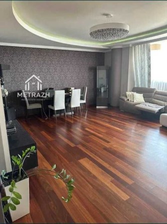 Видовая 3-к квартира с дизайнерским ремонтом, ЖК Источник - фото 1