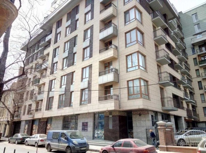 В продаже 1-комнатная квартира в ЖК Ясная Поляна 1, ул. Отрадная - фото 1