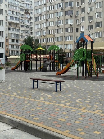 СРОЧНО!Продам просторную 3комн.квартиру с видом на море.Цена ТОП! - фото 1