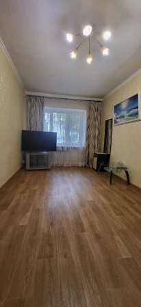 Продам 2 - к кв   по ул Ак. Павлова 44 у Французского бульвара MV - фото 1