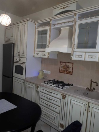 Продам красивую меблированную квартиру в Одессе у моря - фото 1