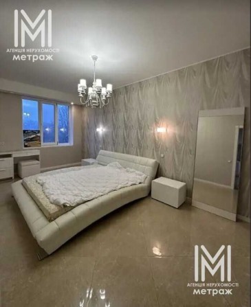 Продам 3 к. квартиру 105 м2 в ЖК Журавлевский, ул. Новоалександровская - фото 1