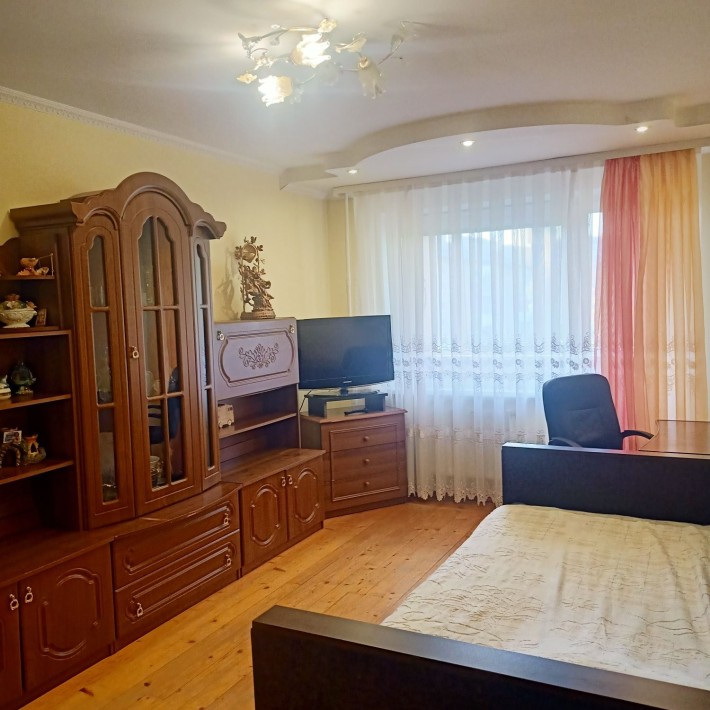 Оренда 2 кімнатної квартири в центрі міста - фото 1